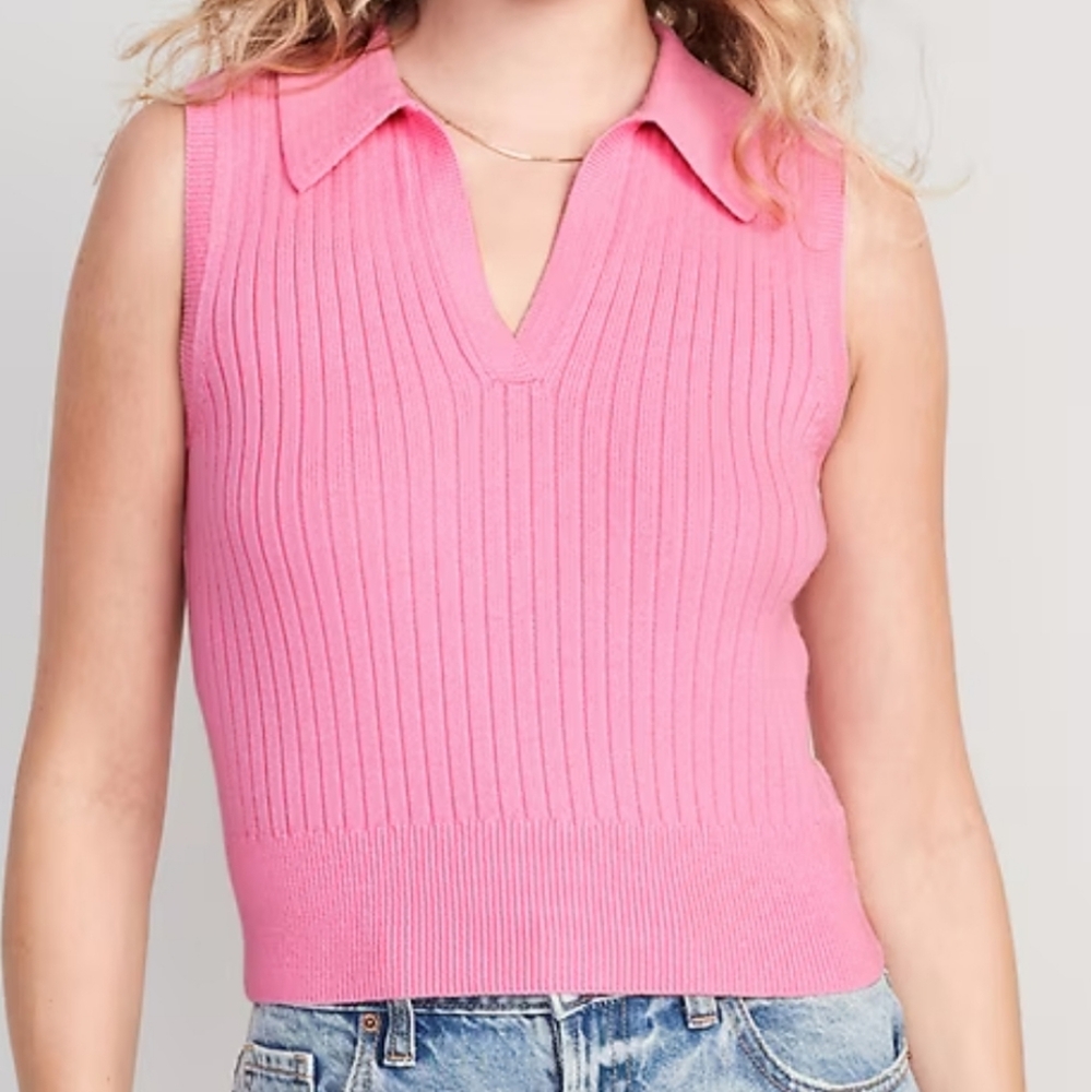 Sleeveless Rib-Knit Cropped Polo